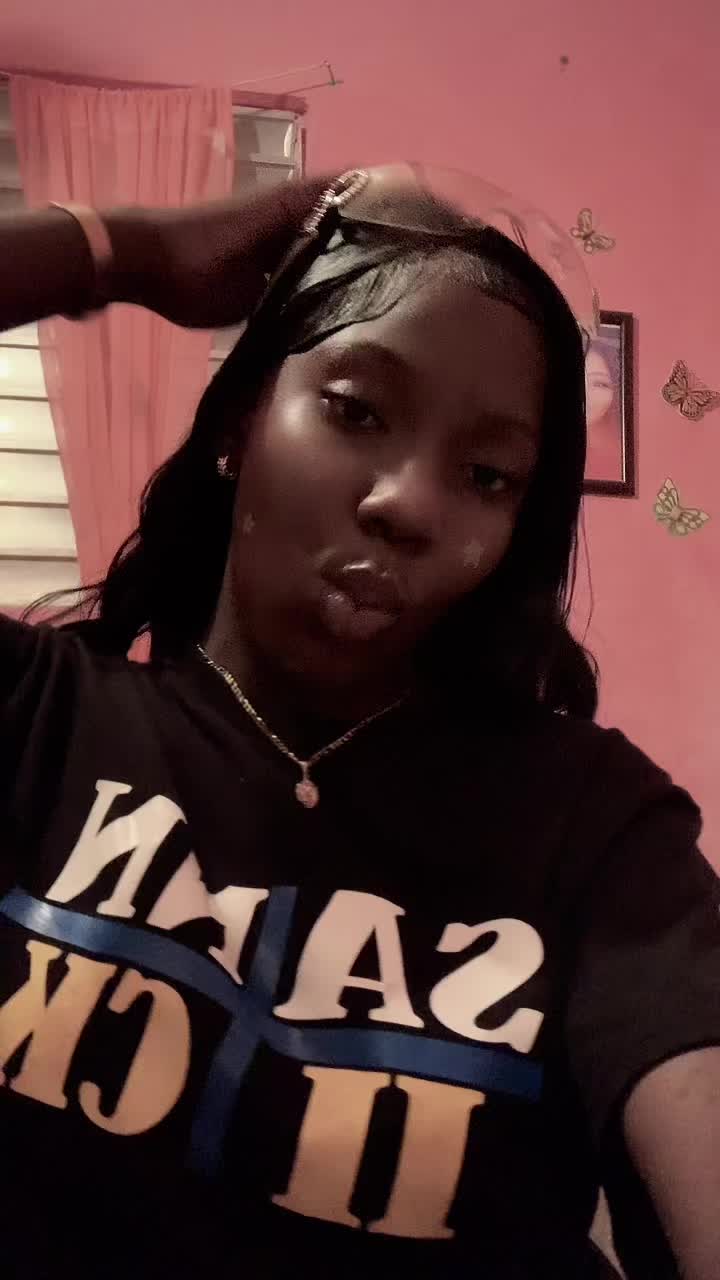 @👸🏽