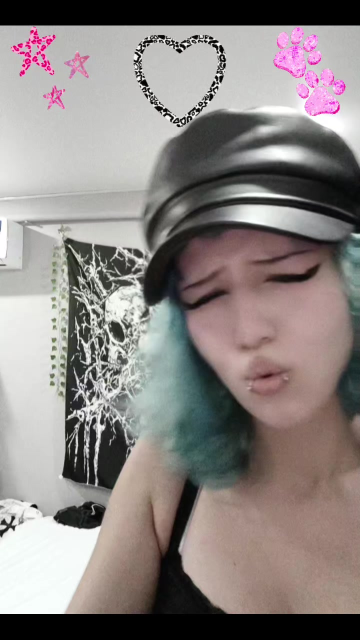 @𝕬𝖒𝖓𝖊𝖟𝖎𝖆༒︎