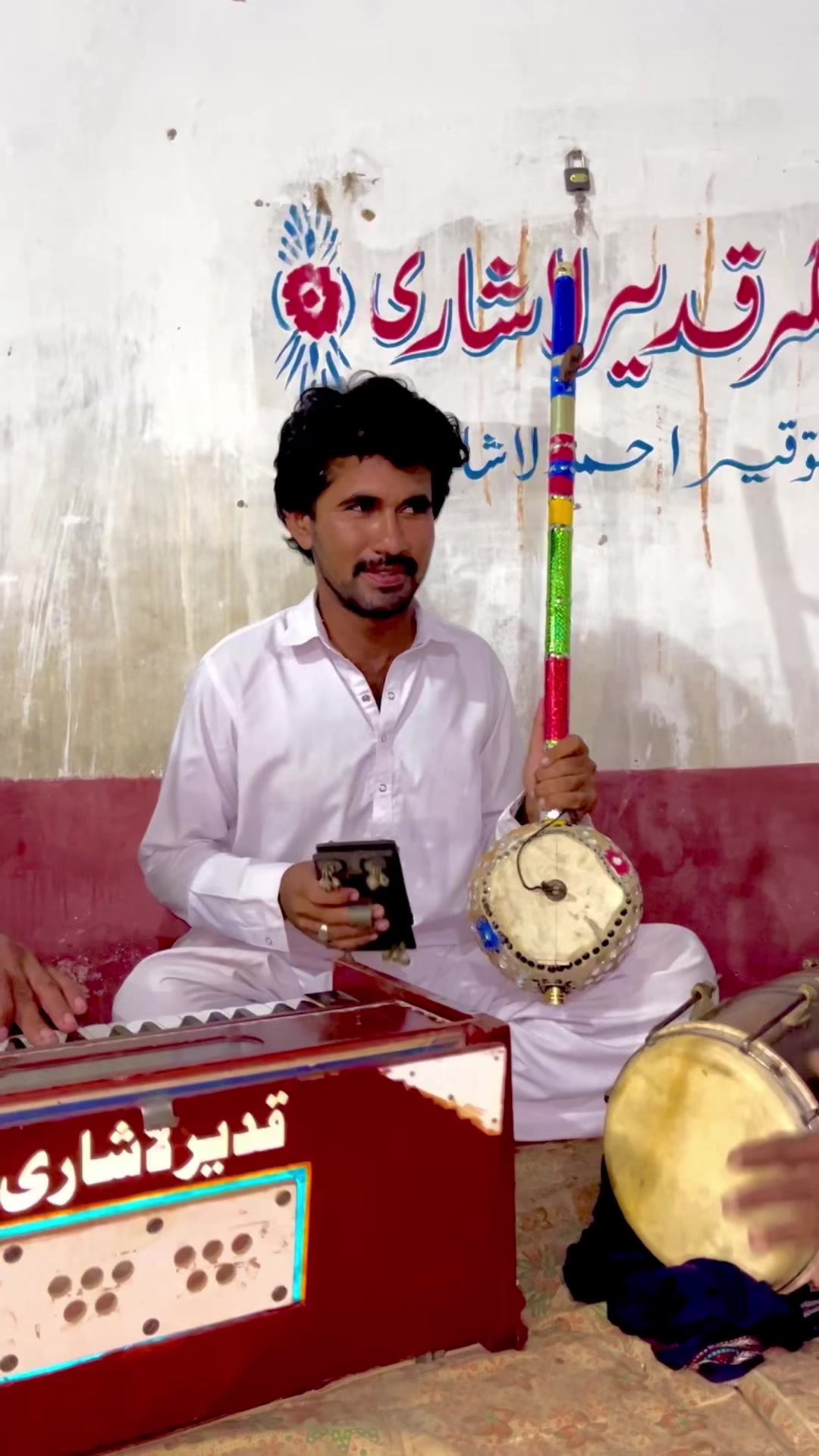 @𝐒𝐢𝐧𝐠𝐞𝐫𝑄𝑎𝑑𝑖𝑟𝐋ashari