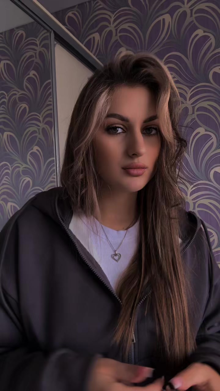 @Valeerochka💕
