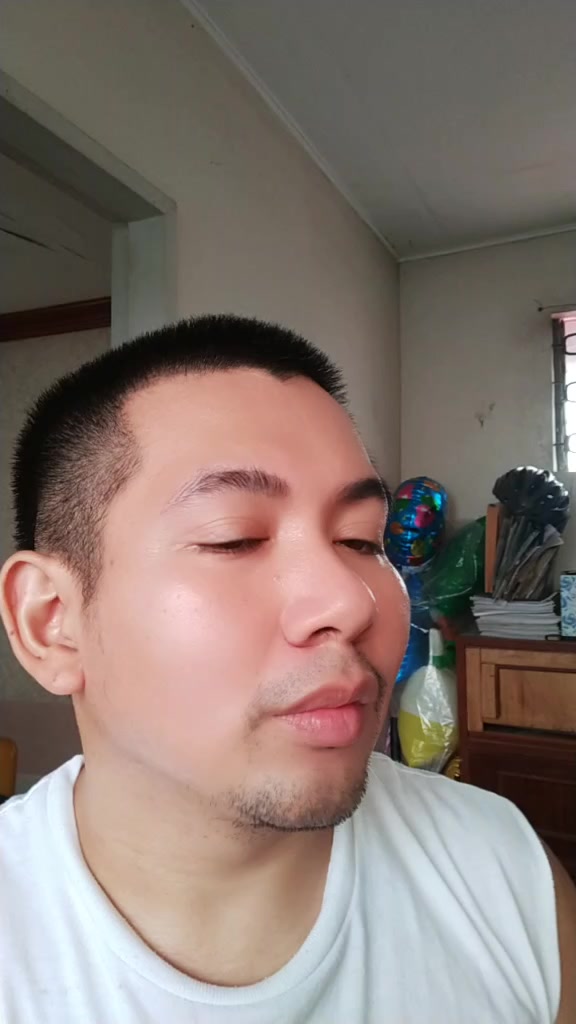 @Adrian pogi 18 ❤❤❤
