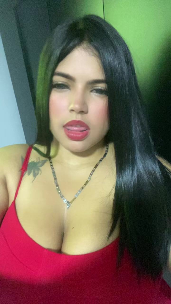 @Alexa🖤.