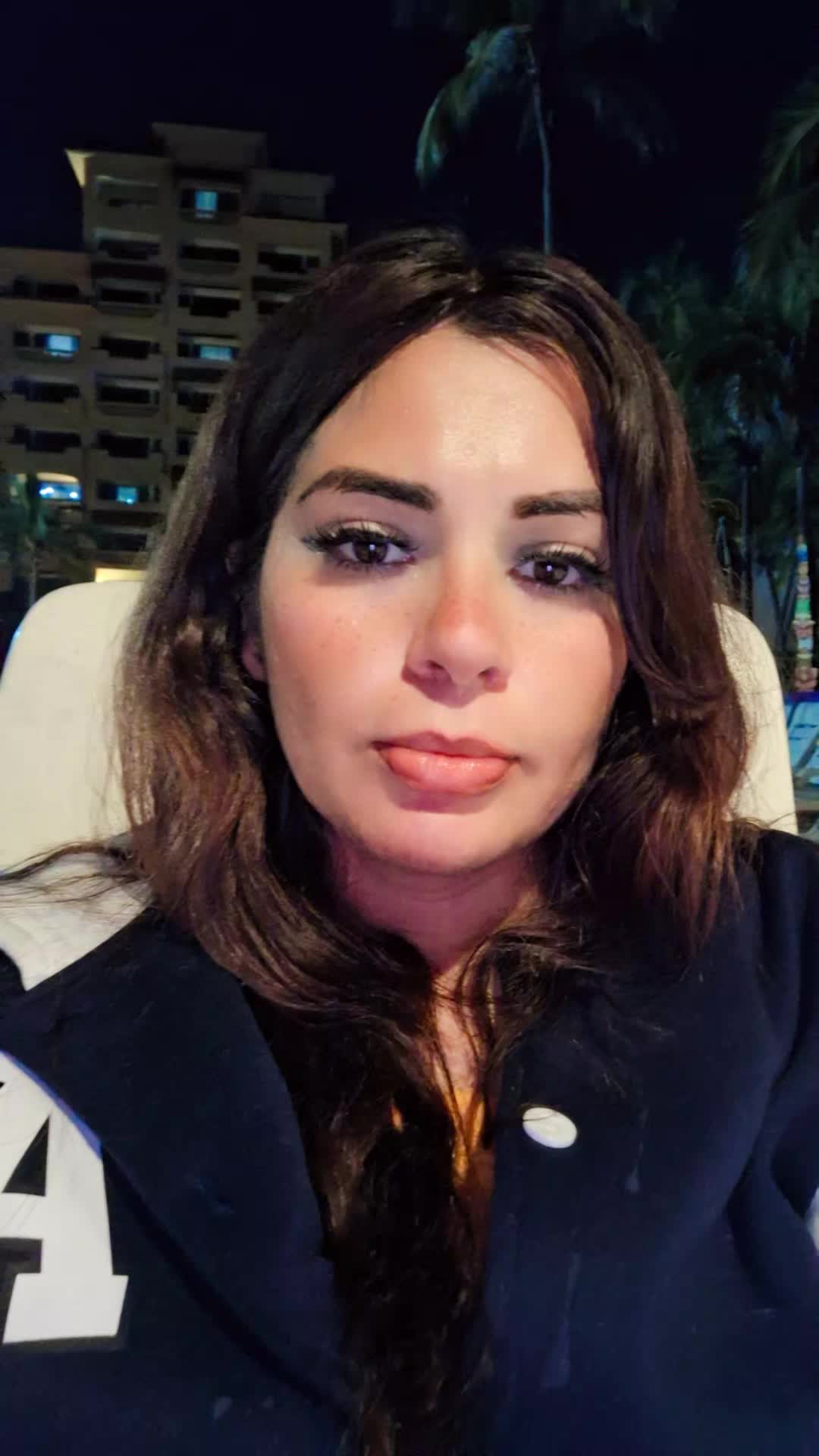 @lupiis guzman
