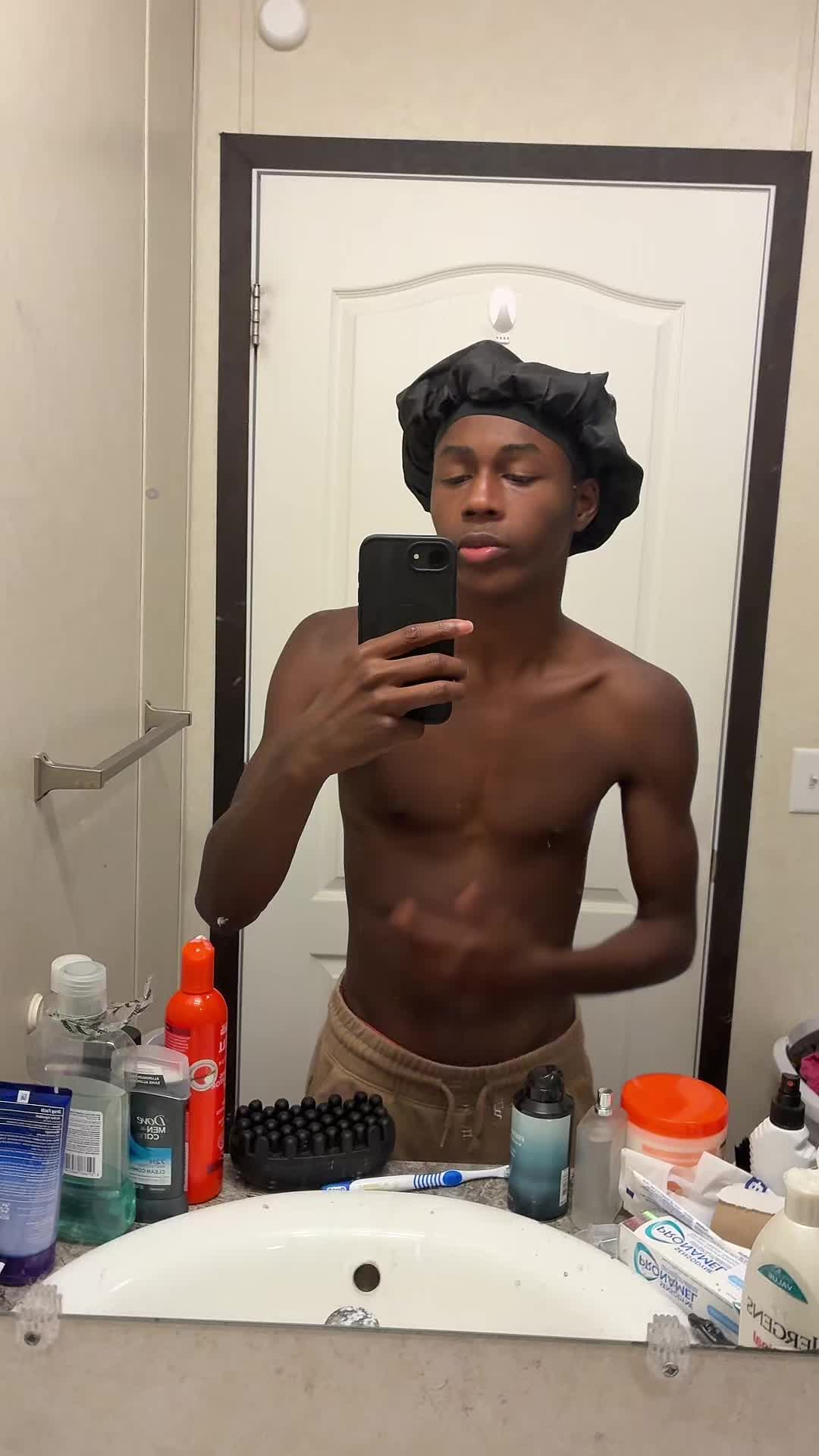 @JakwanLive
