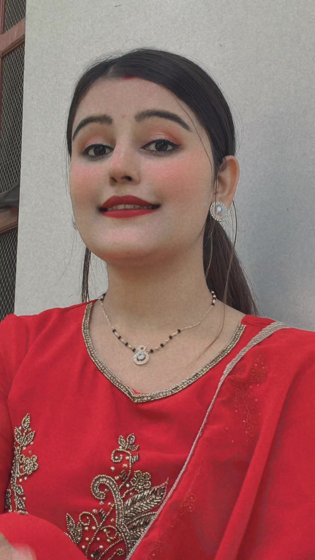 @सरिता ढकाल