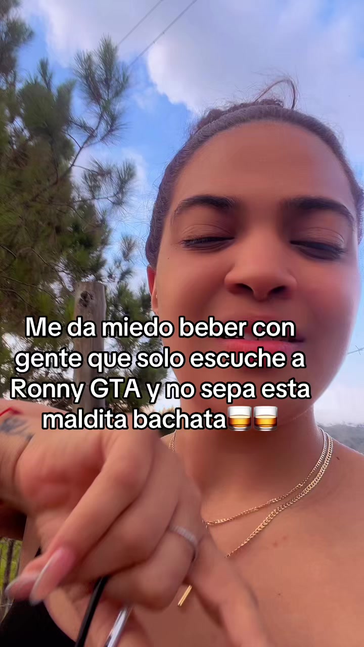 @Reina