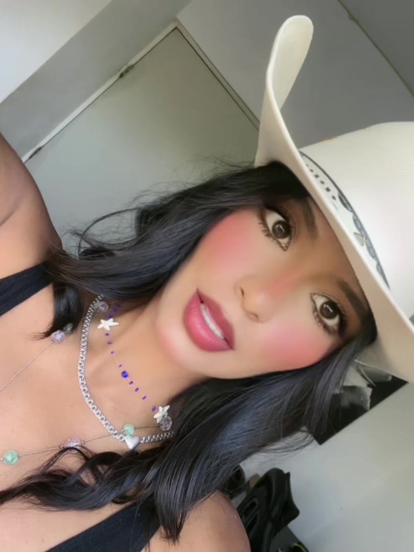 @Valeria Arroyo🍒