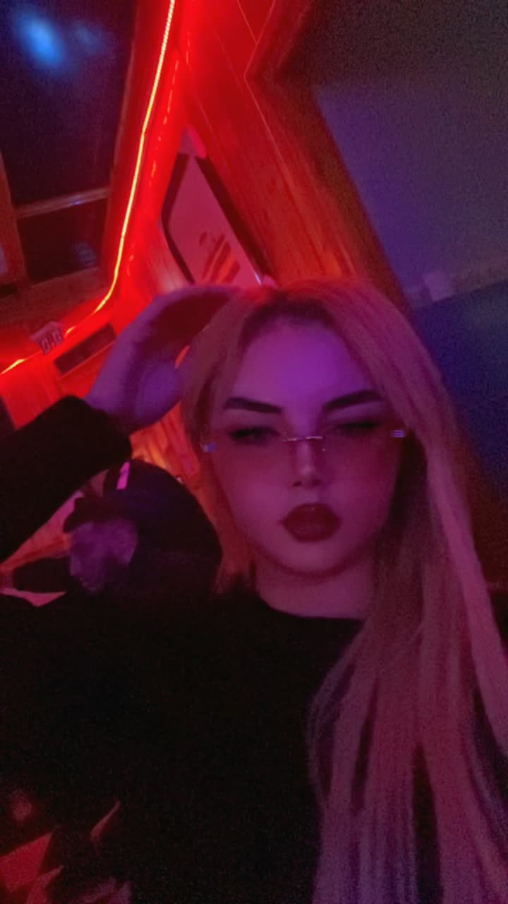 @tinazibani