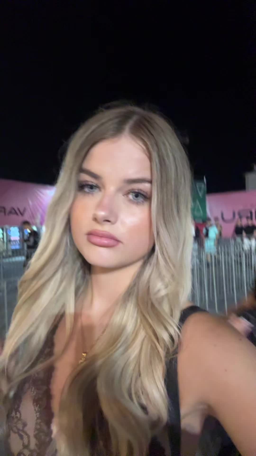 @Lia