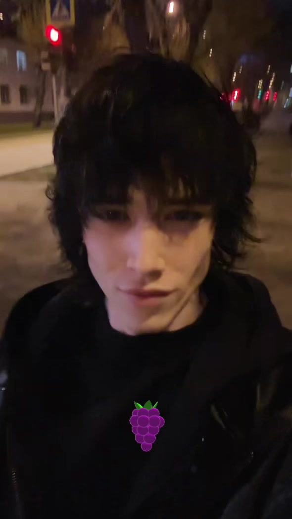 @KIRA👾