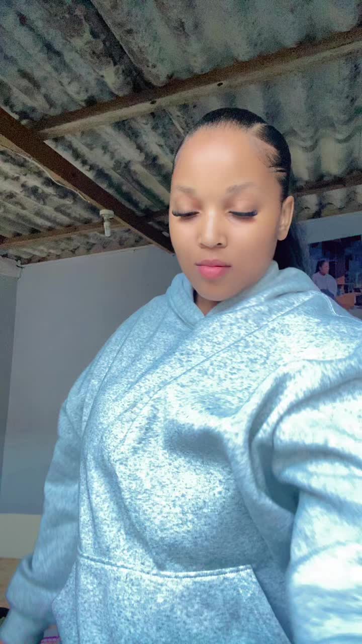 @Ntombizenkcubeko🌸