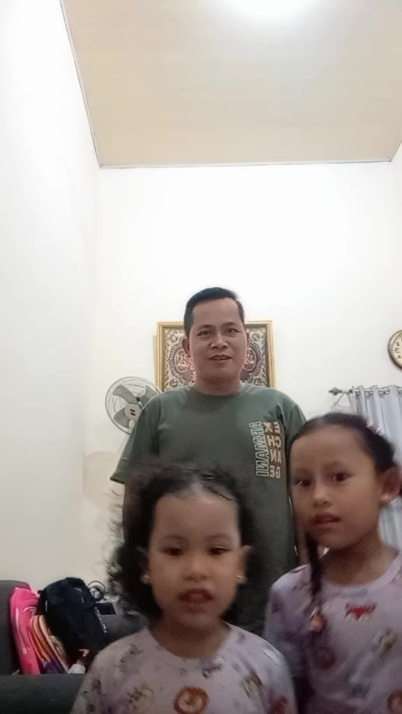 @Agus R, rachelle & jenny