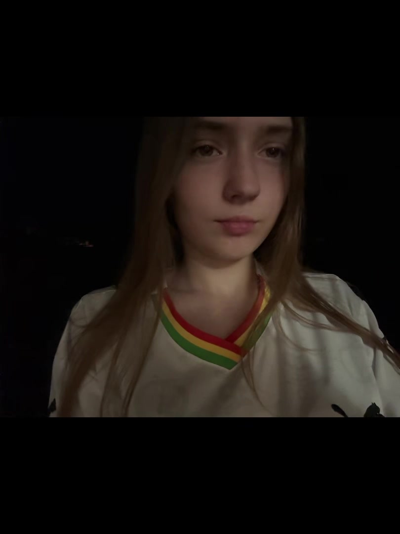 @𝐦𝟎𝟎𝐧.𝐥𝐱𝟒