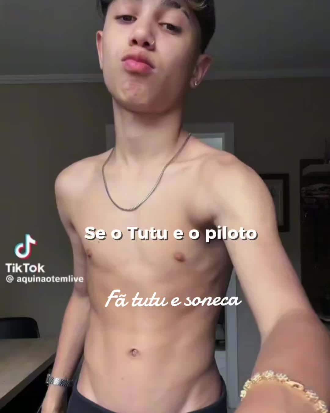 @Oliveir4z