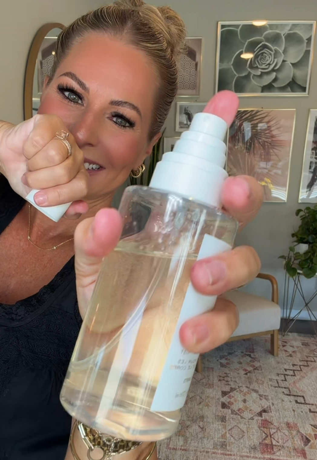 @thesaltyblondestylist