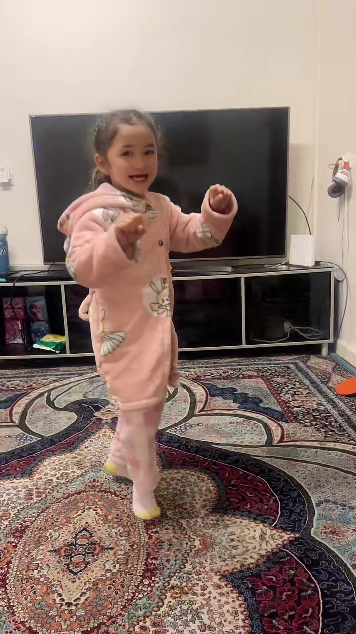 @Sarmila Gora
