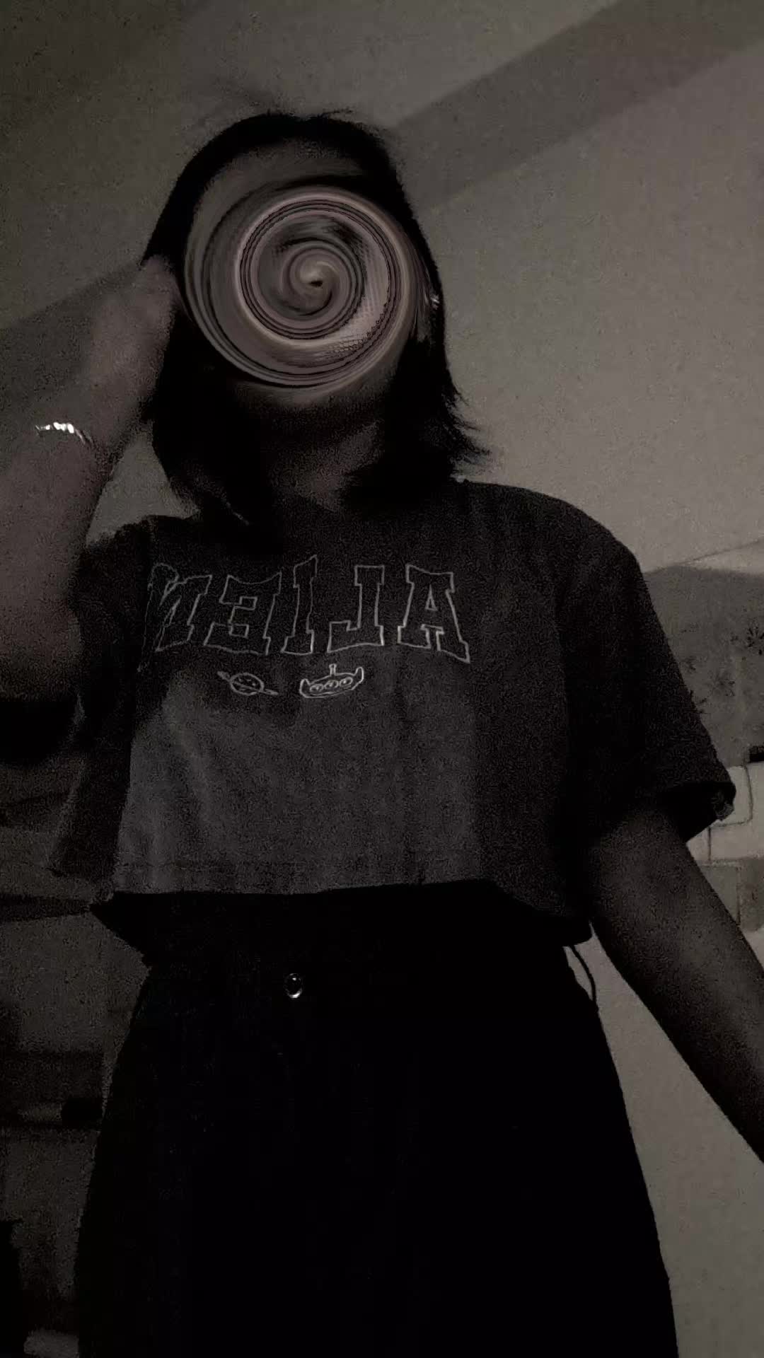 @𝑴.