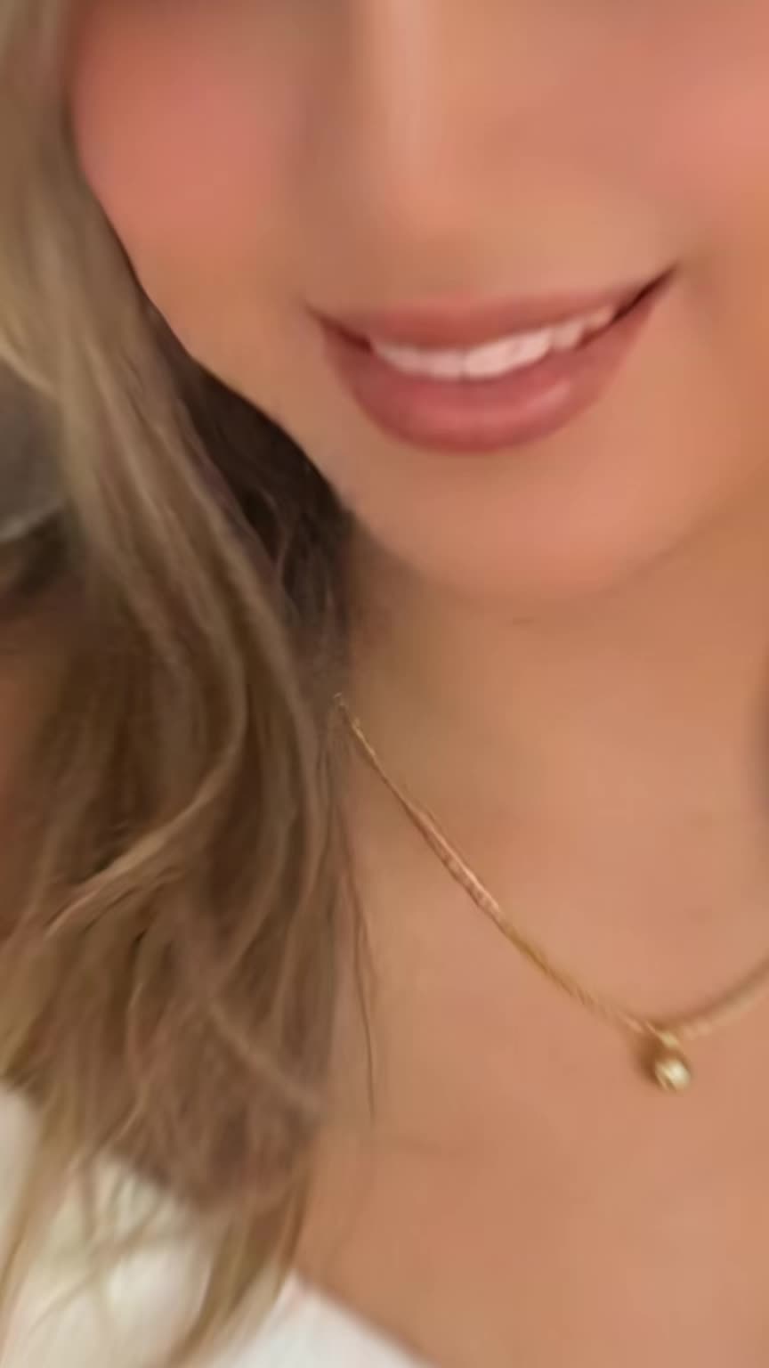 @Rosita