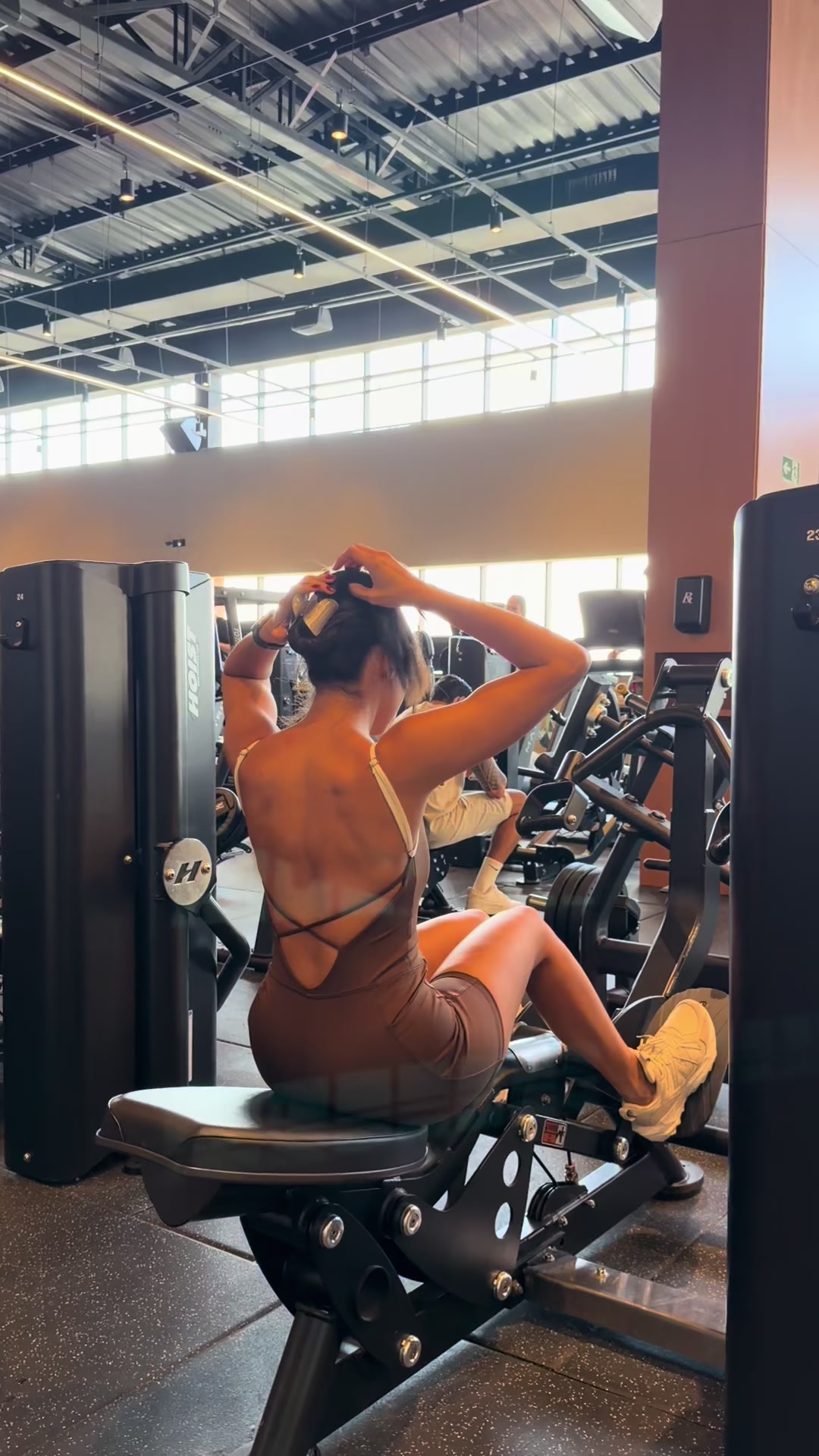 @Raianyleticia