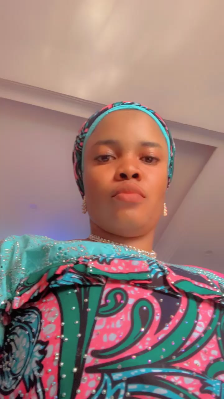 @QUEEN_TEEFAH💖