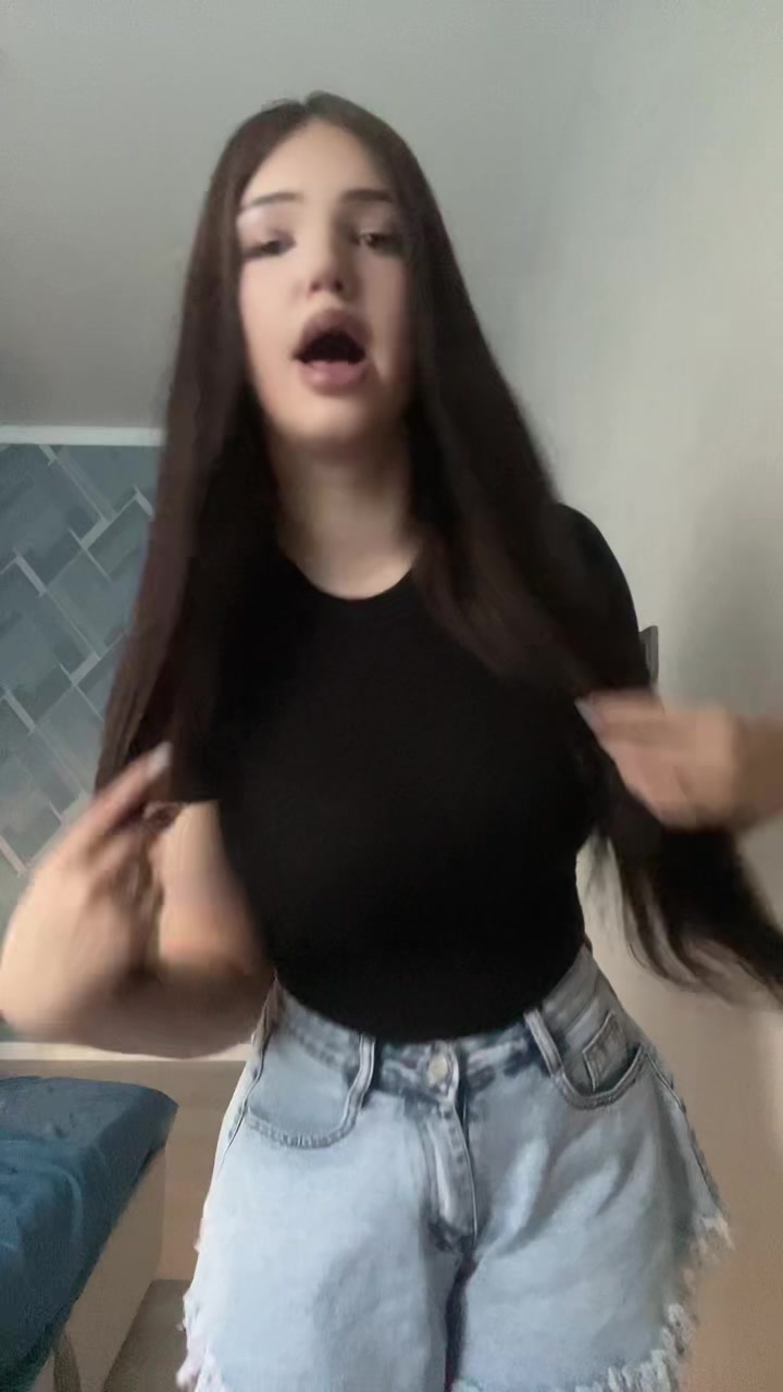 @🍷