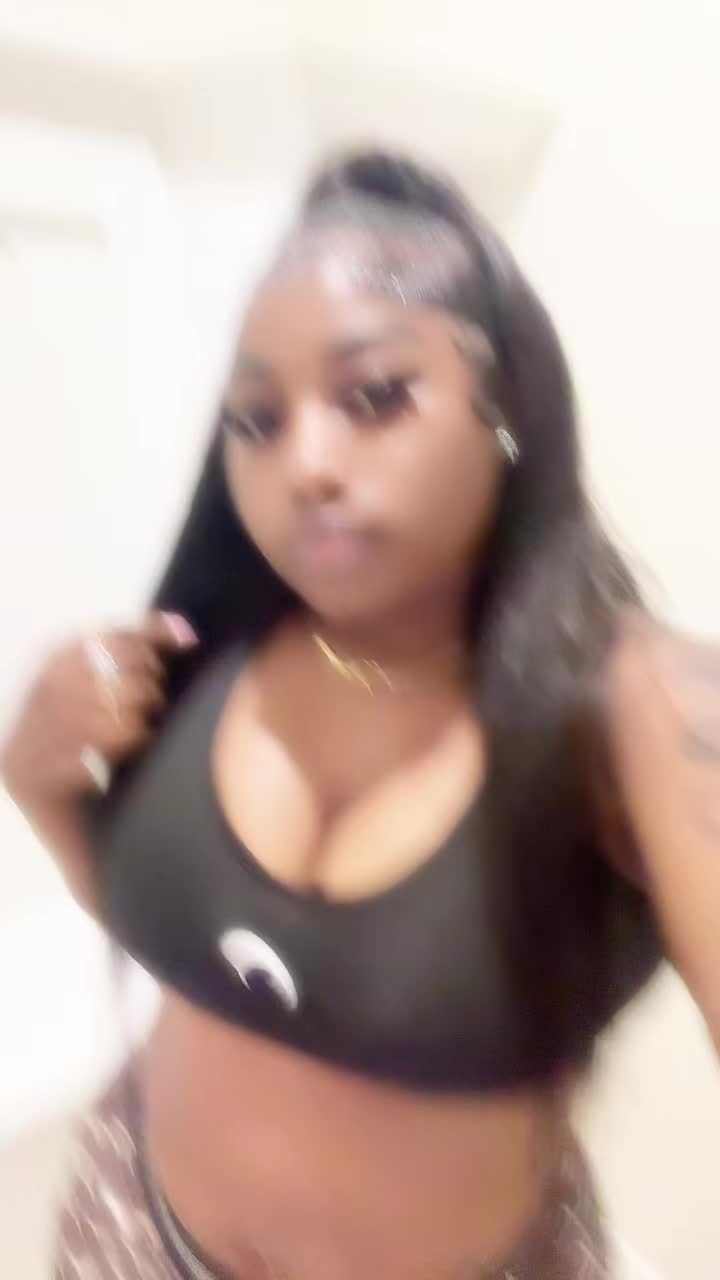 @Caniahkatoure