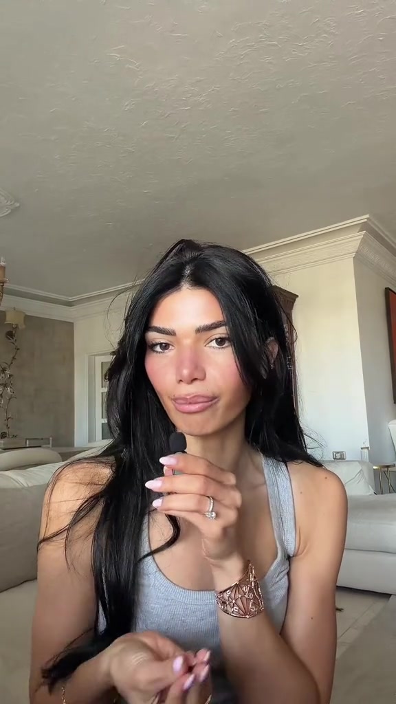 @yasmineeee
