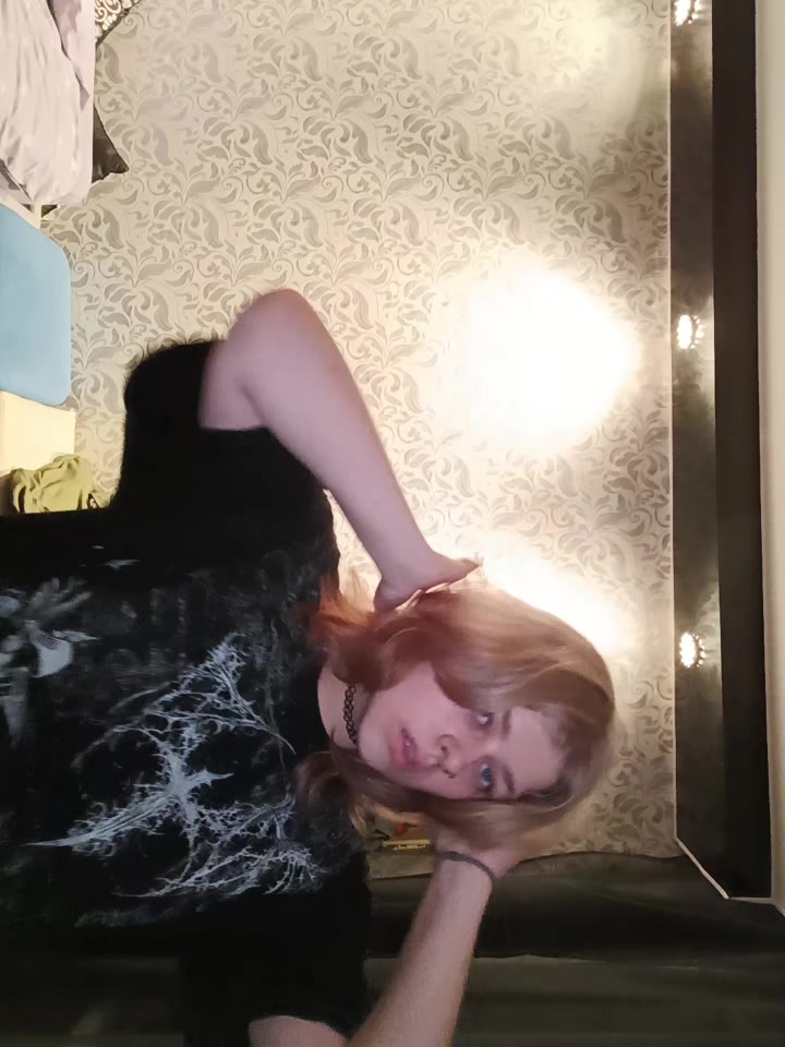 @𝕍𝕚𝕟𝕟𝕚⚔@
