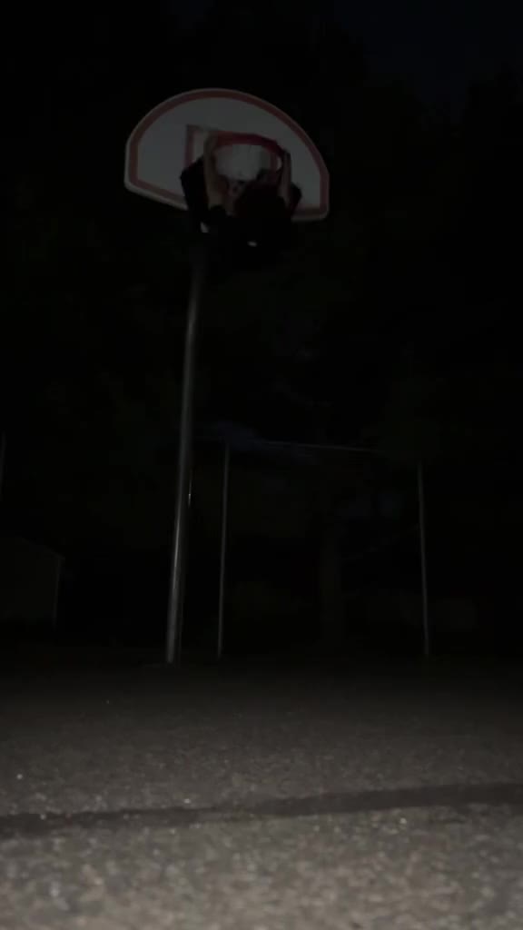 @️