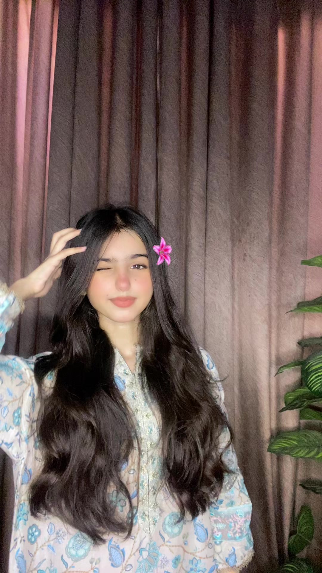 @Unzila Junejo