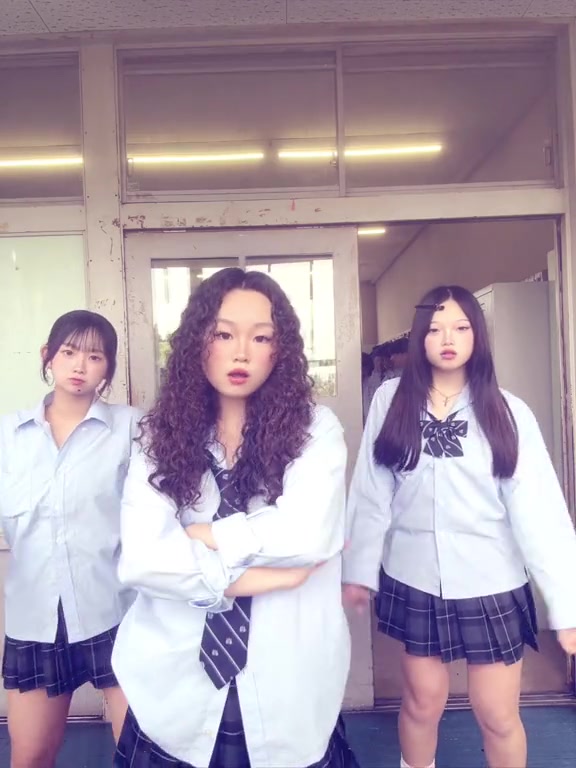 @しおん