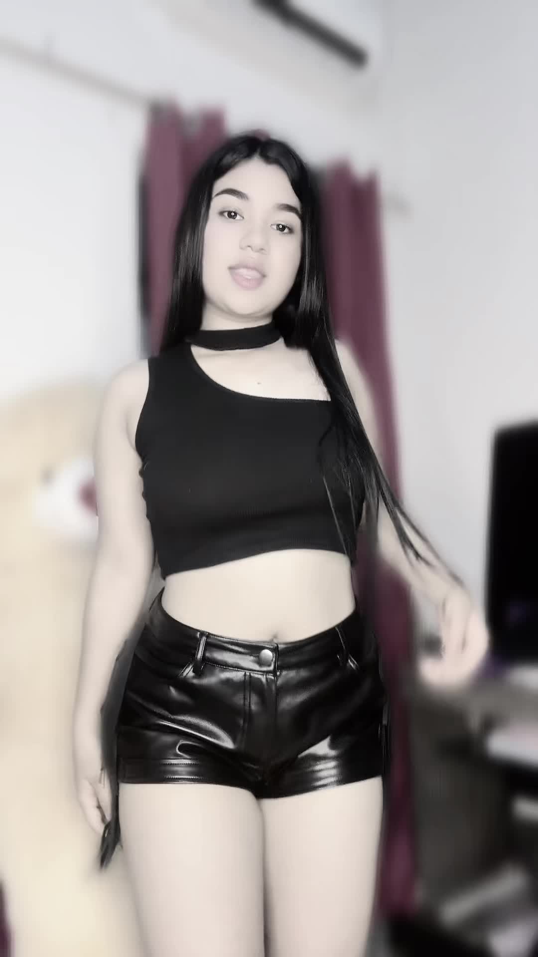 @Xiomara💸🗽