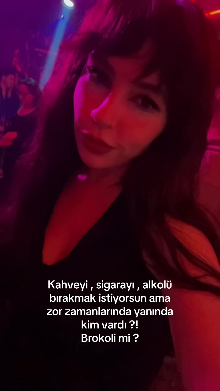 @Charmingelf