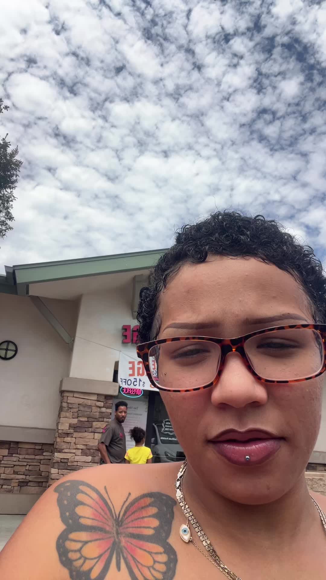 @yaejay