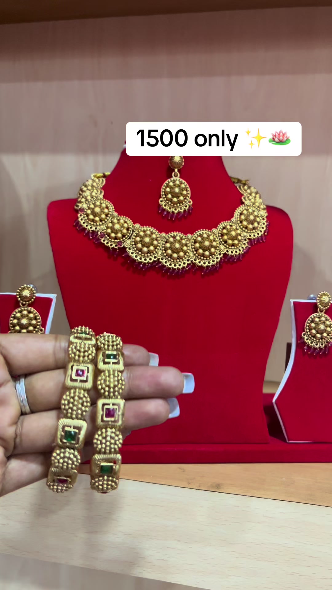 @DIPSHIKHA 🪔🪷✨( accessories )