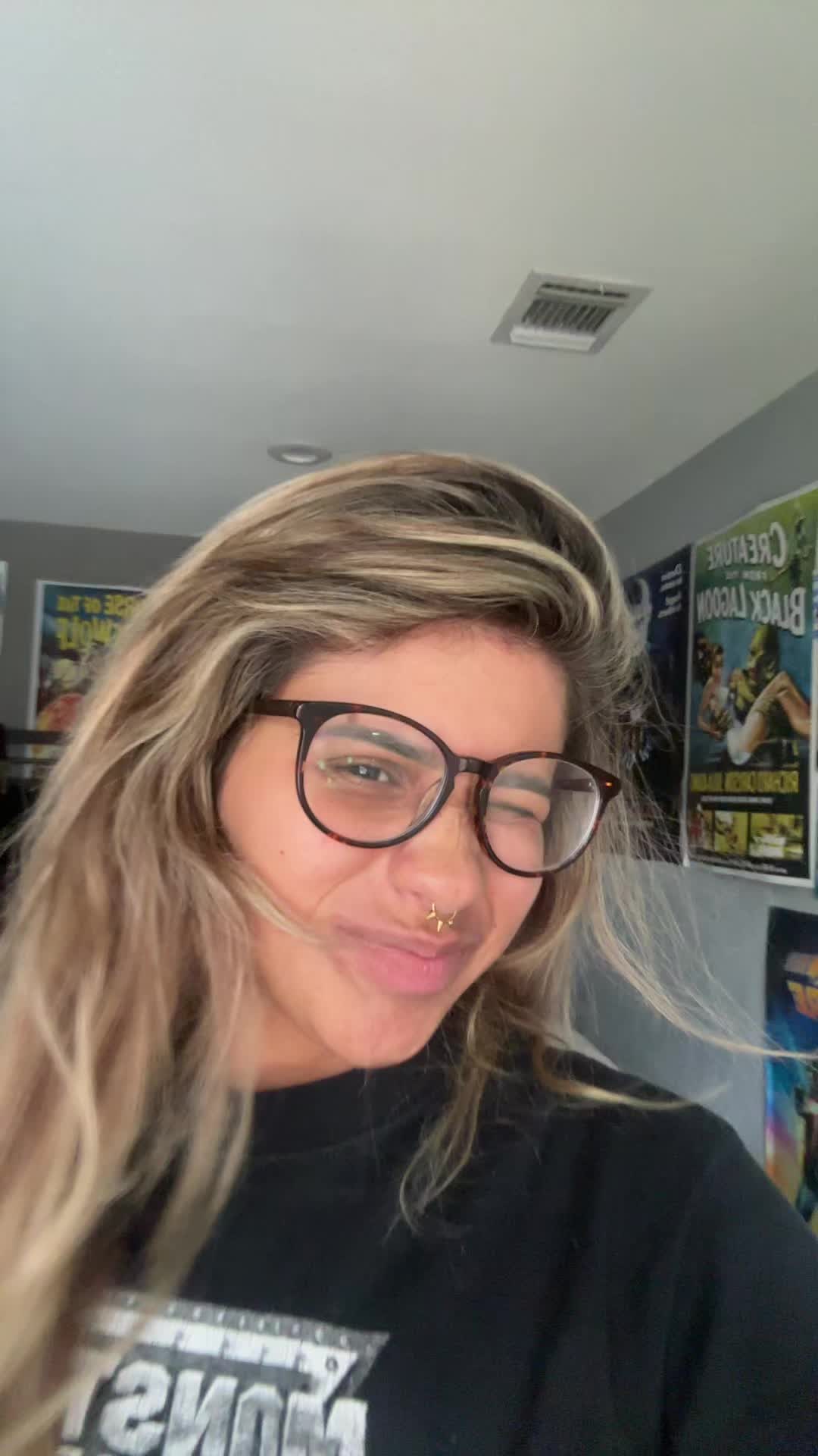 @Jariii