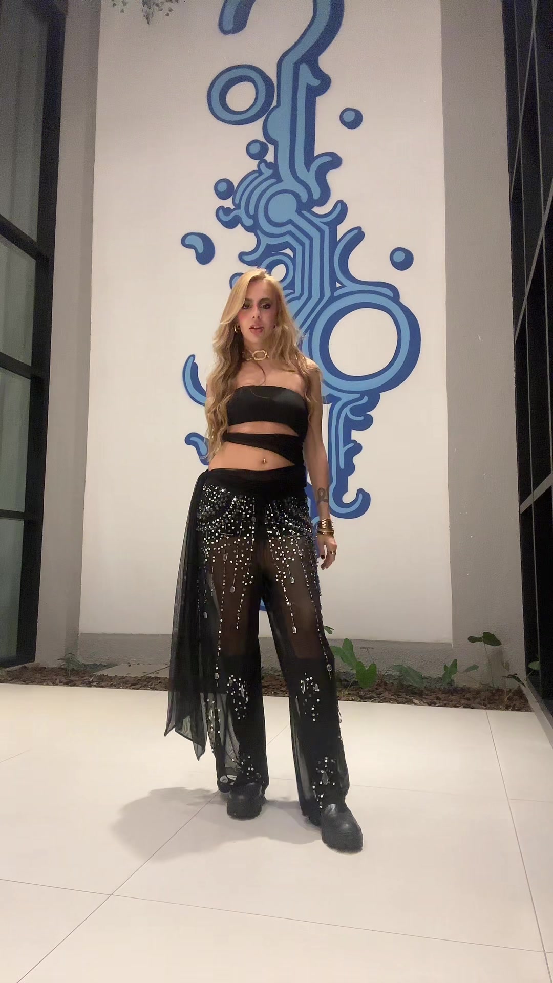 @analuiza