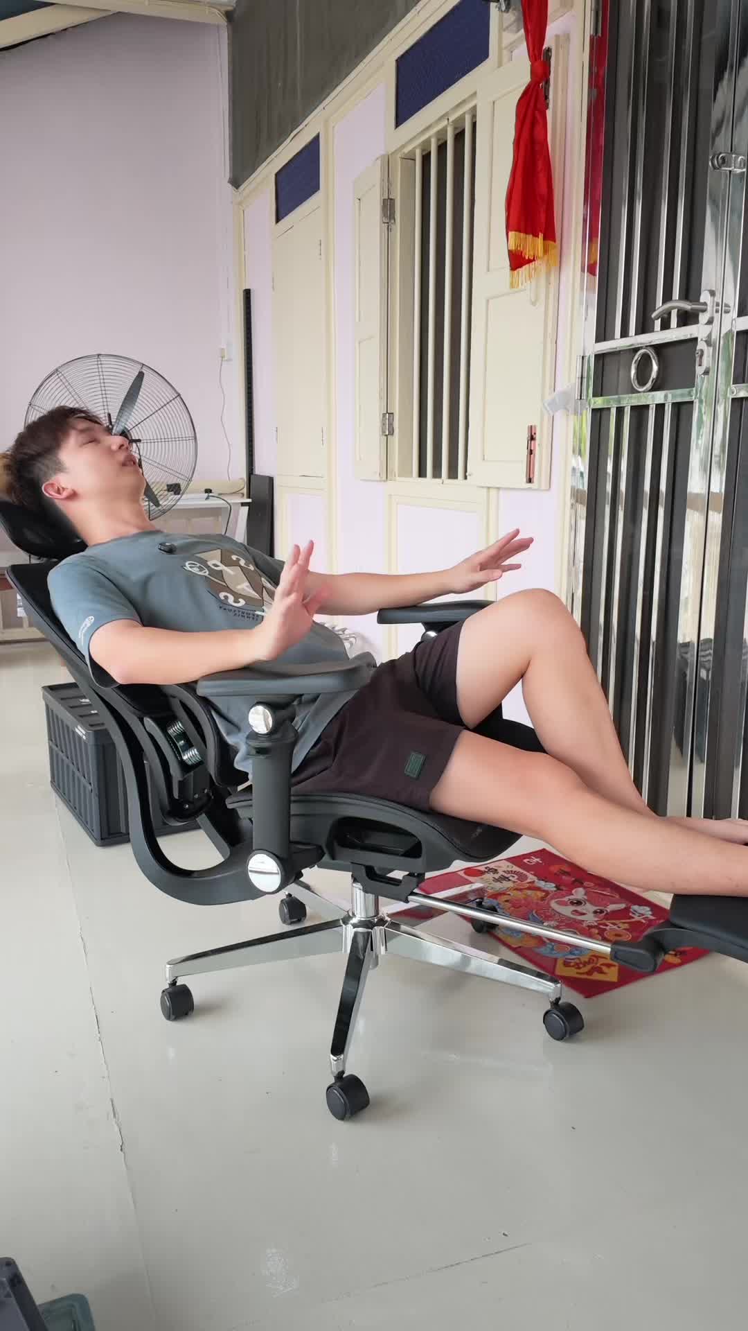 @伍哥