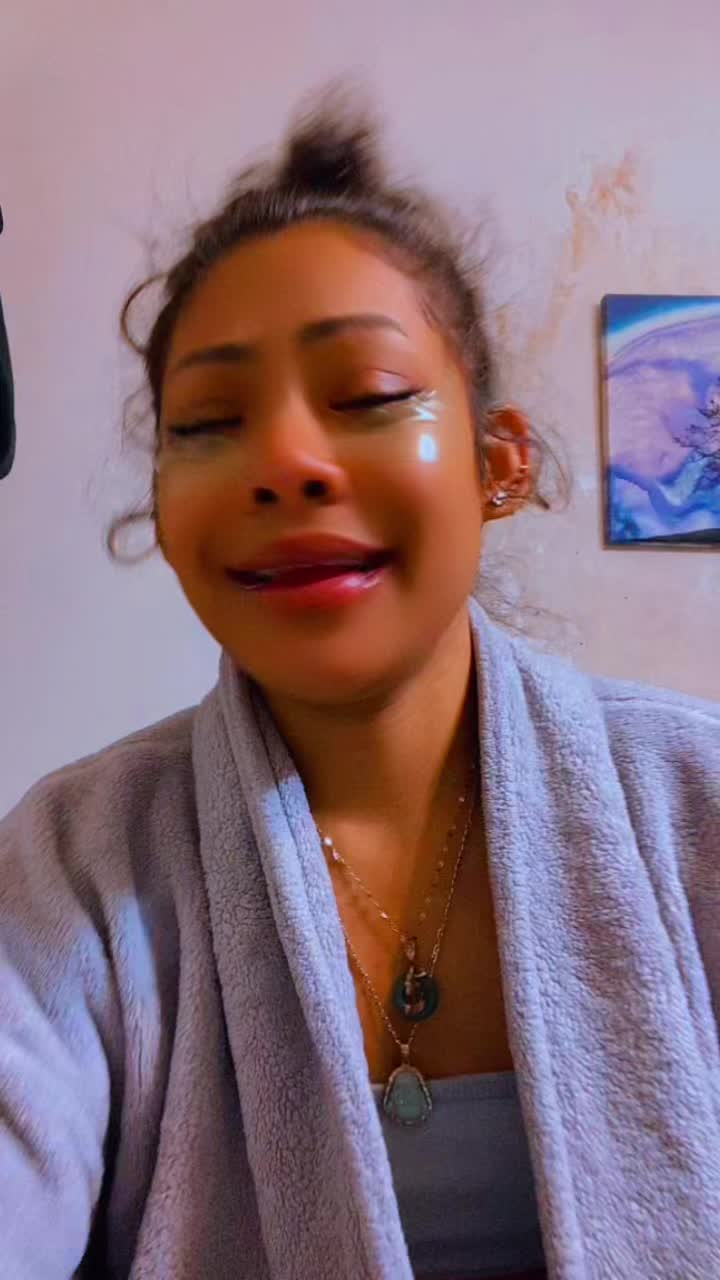 @Vangieee