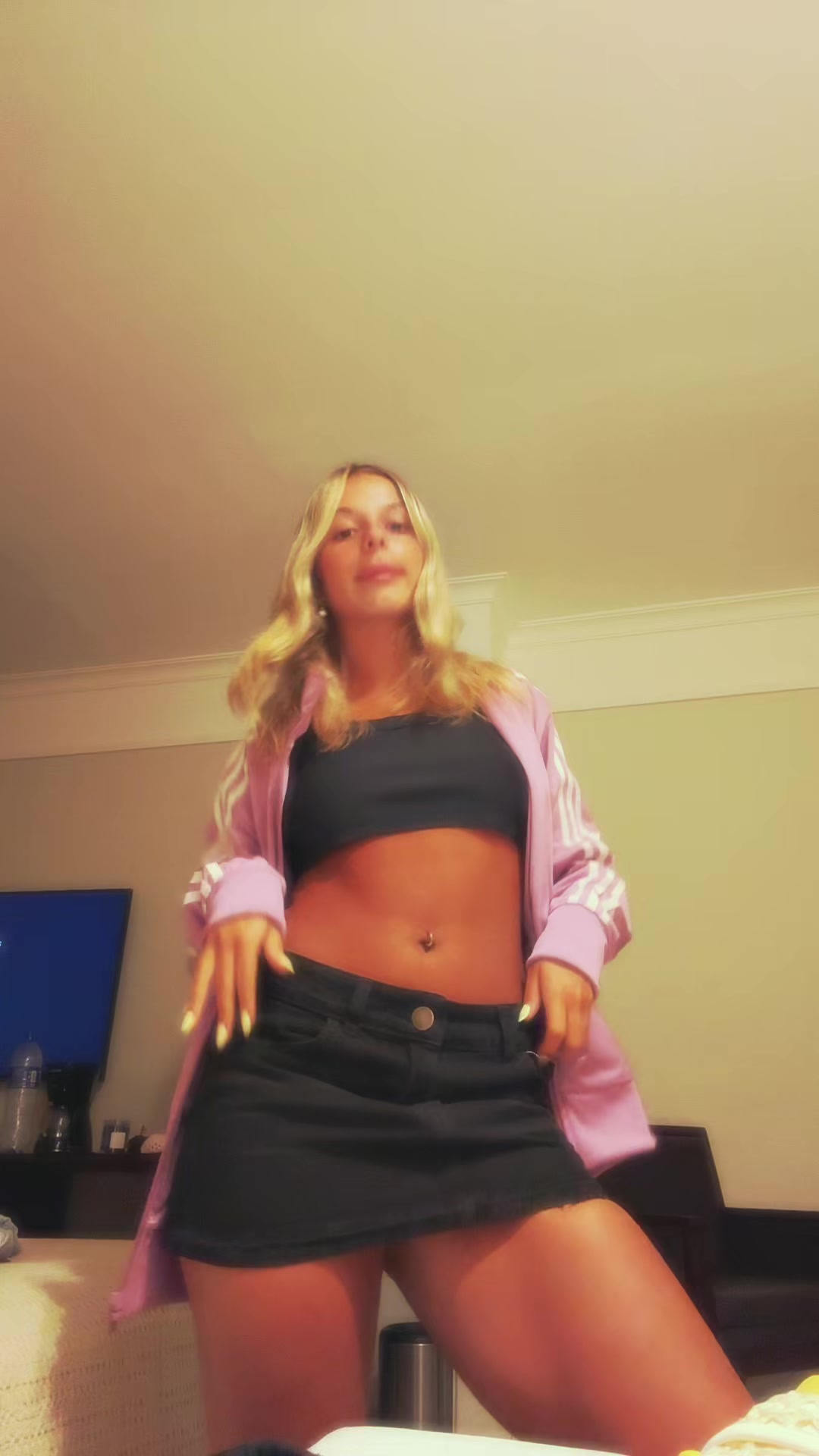 @vi