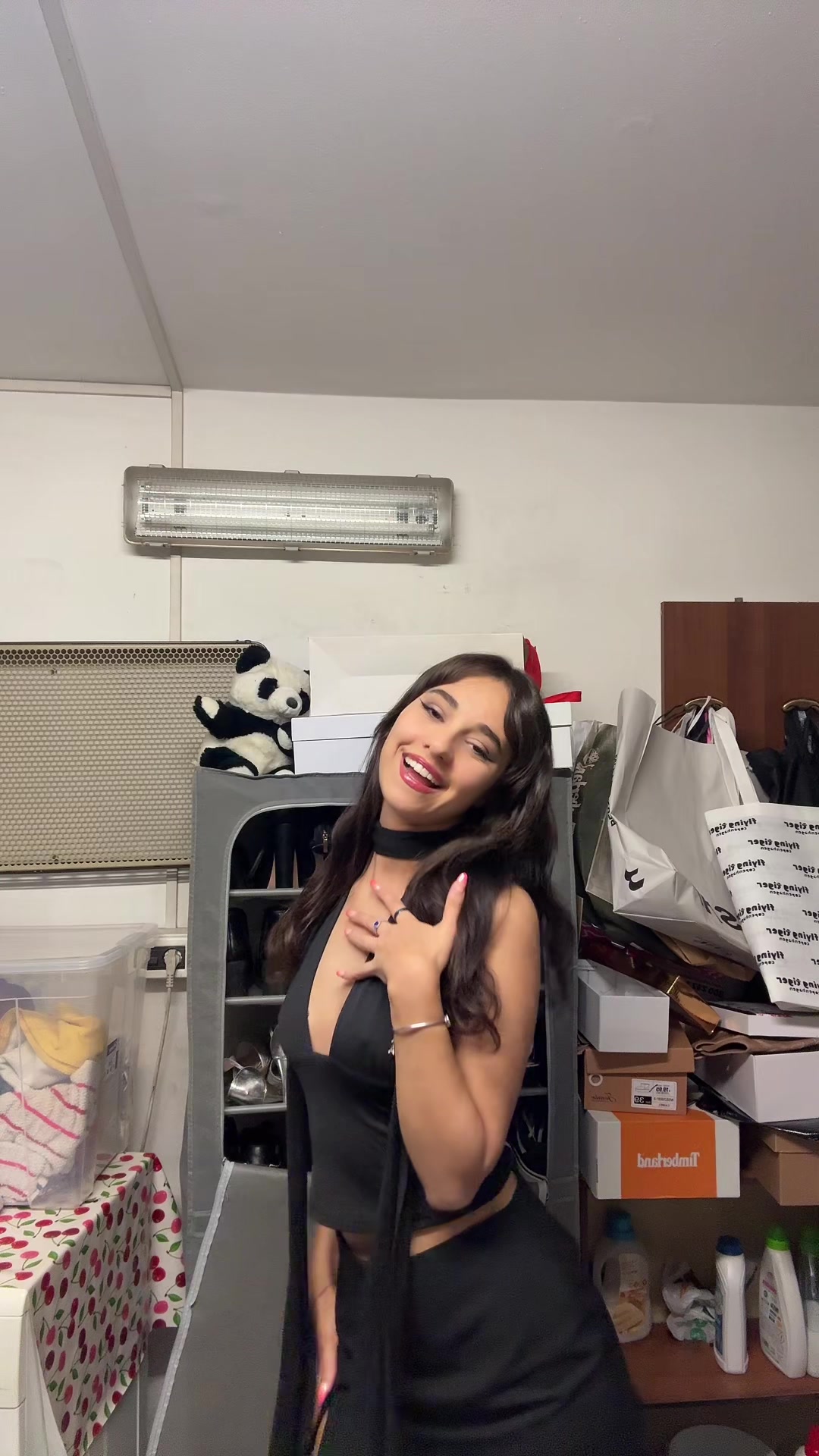 @๐ฅ๐๐๐๐๐