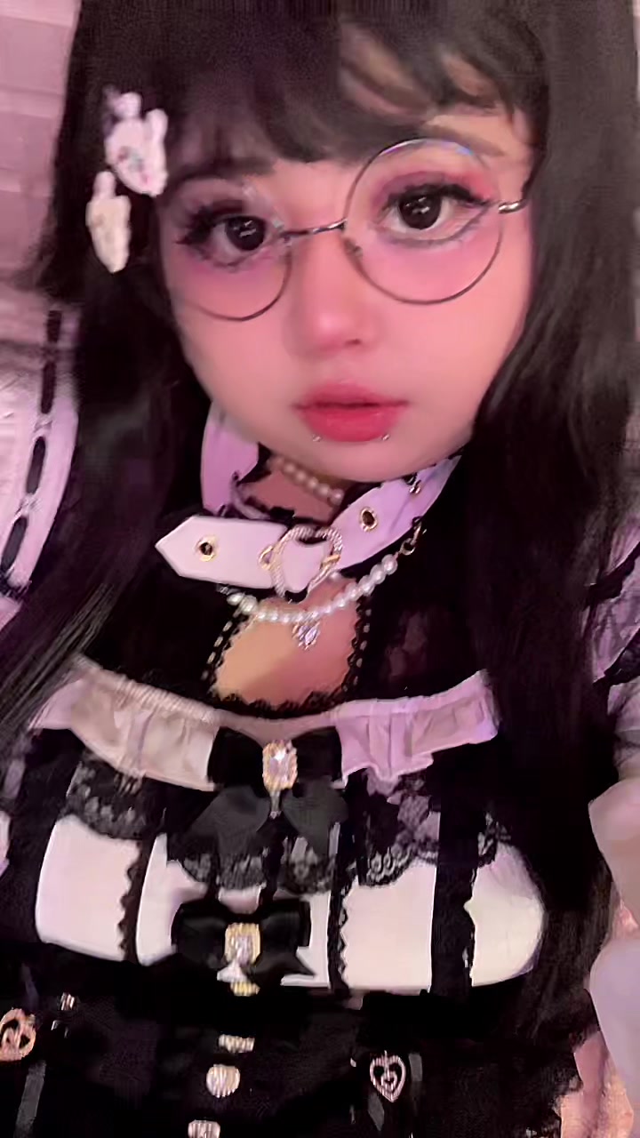 @pía pardo navarro˚ʚ♡ɞ˚ kbeauty