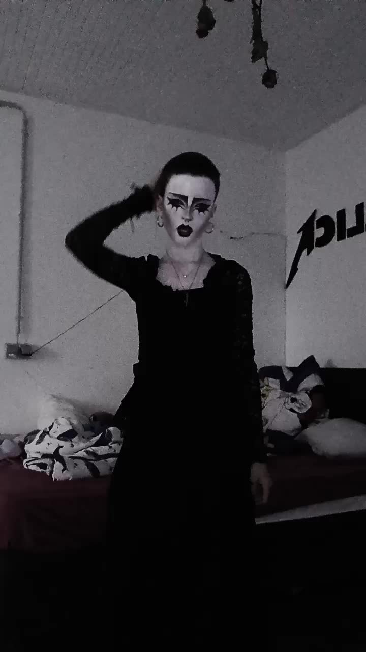 @🖤💋