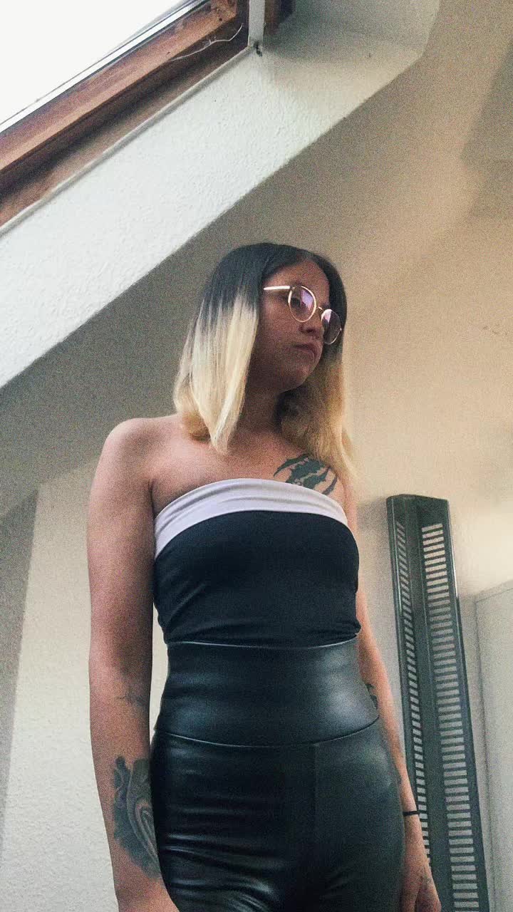 @Lisa-Marie