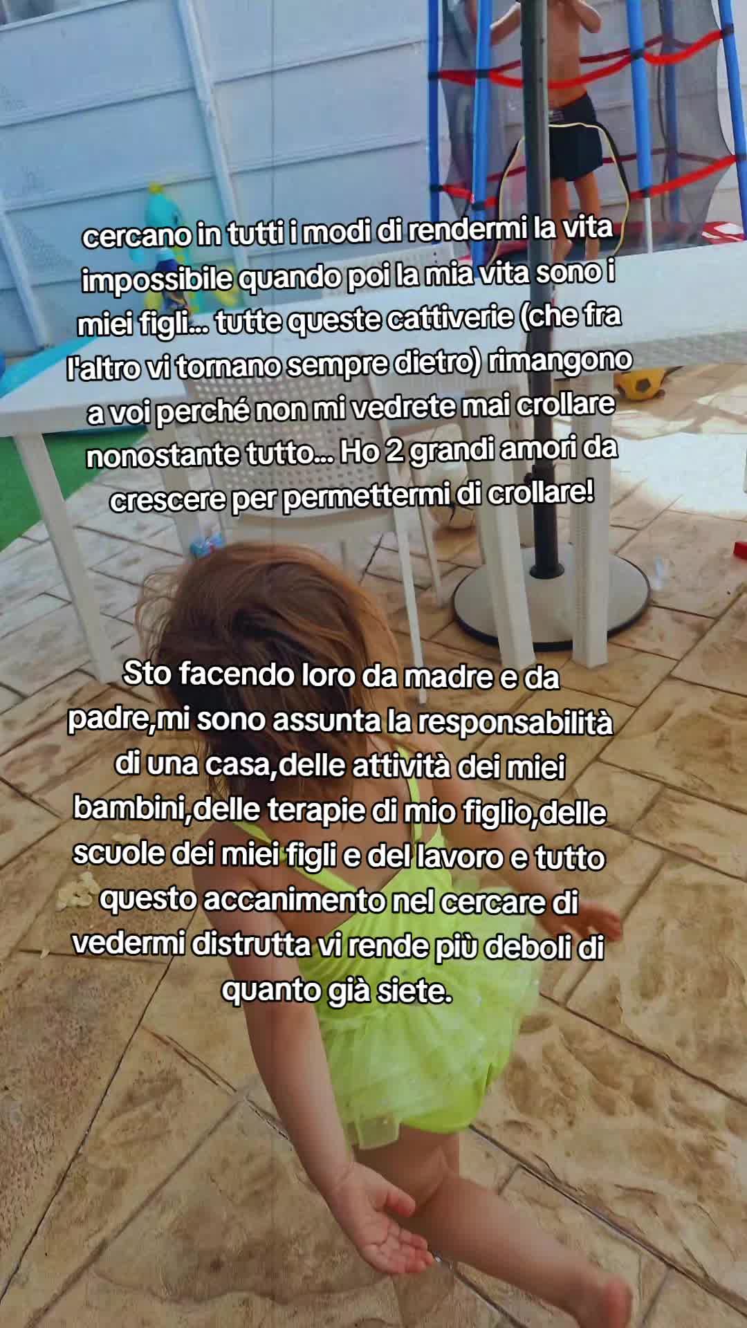 @Anna Muo&igrave;o