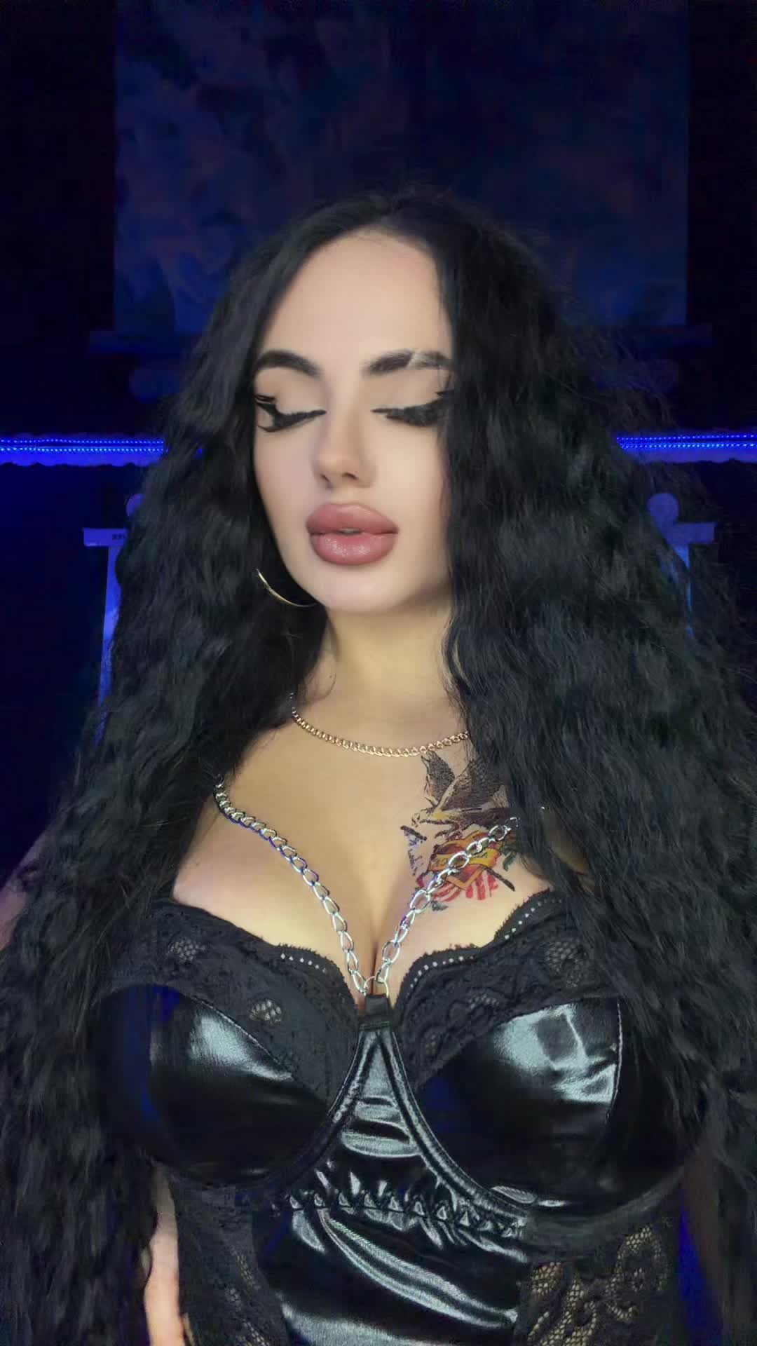 @𓆩🔥𓆪チꪖί𝓃ꪖ 𓆩🔥𓆪