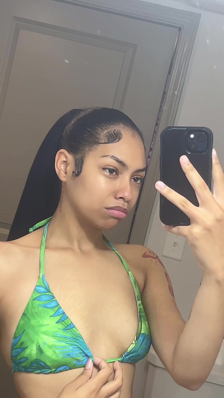 @🤭