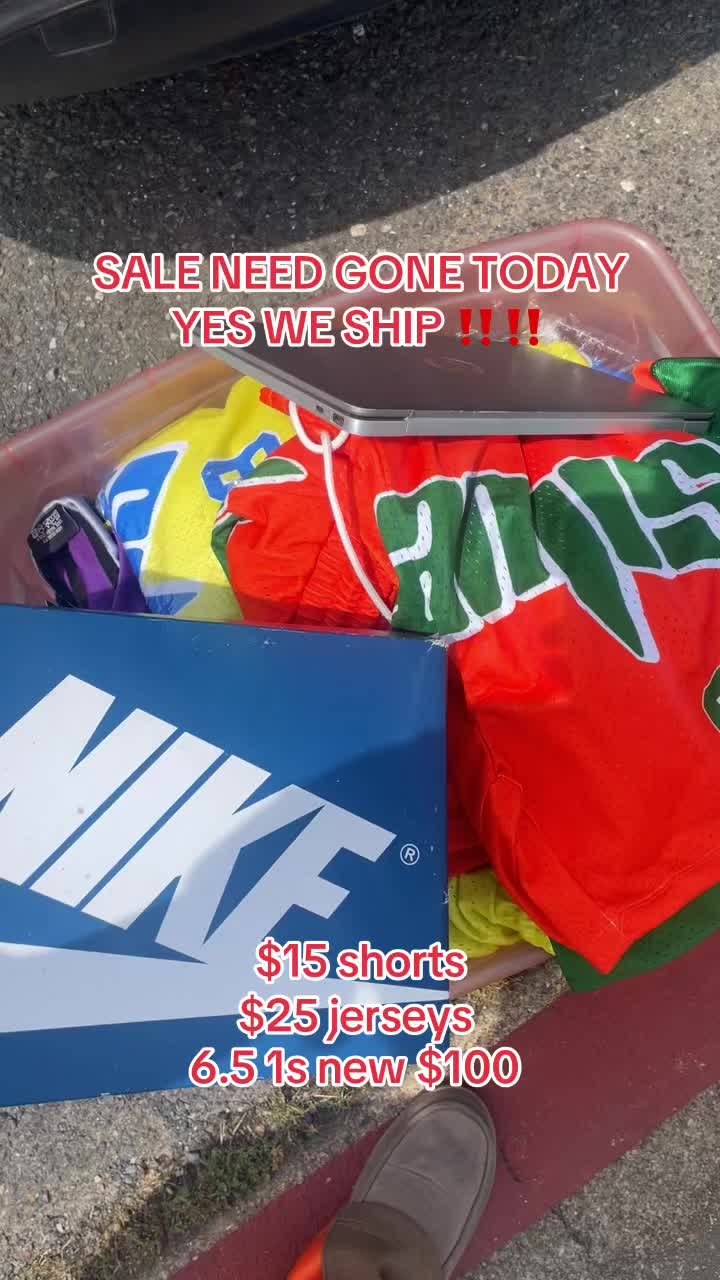 @DynamisClothing