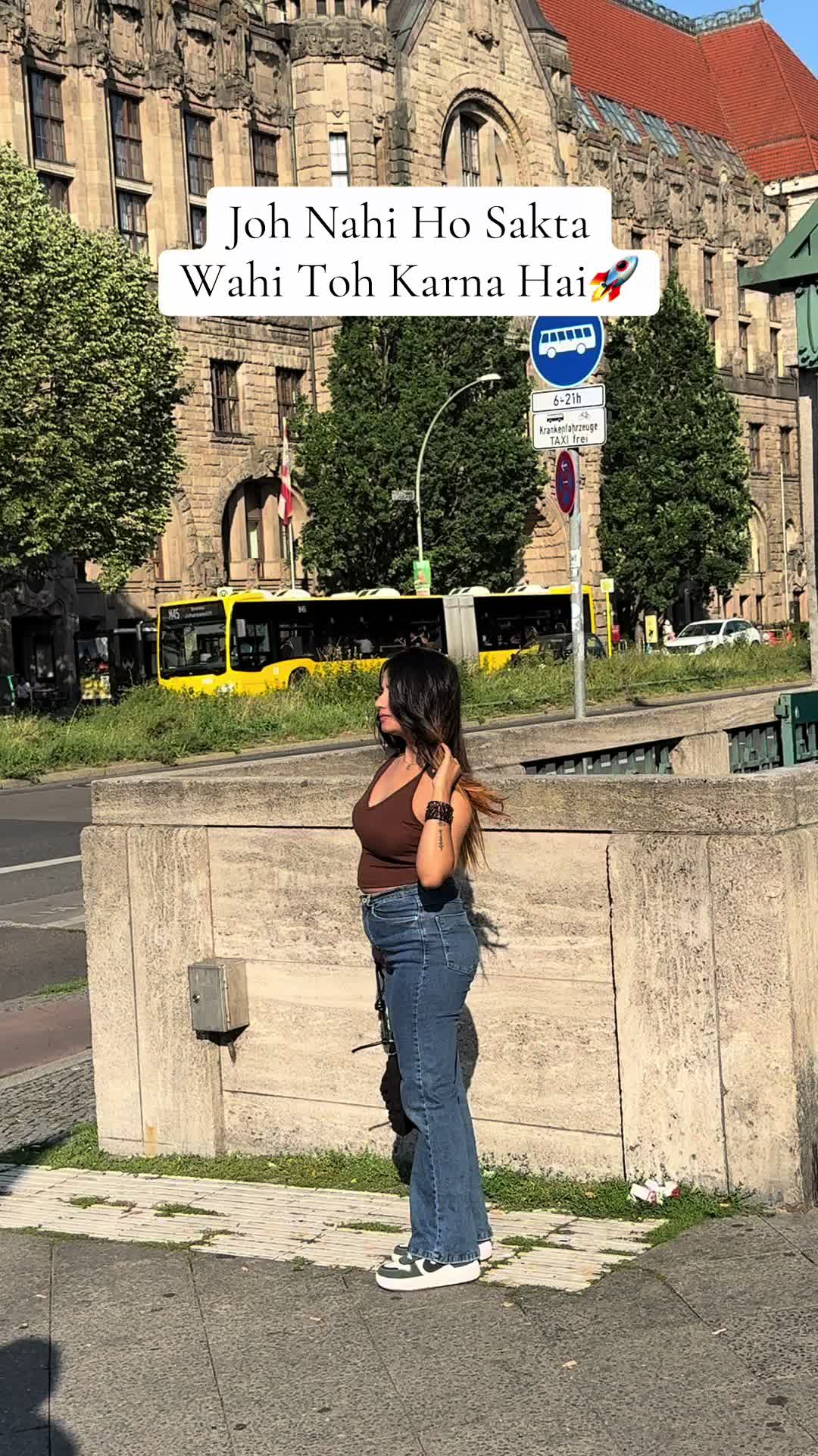 @Disha💋