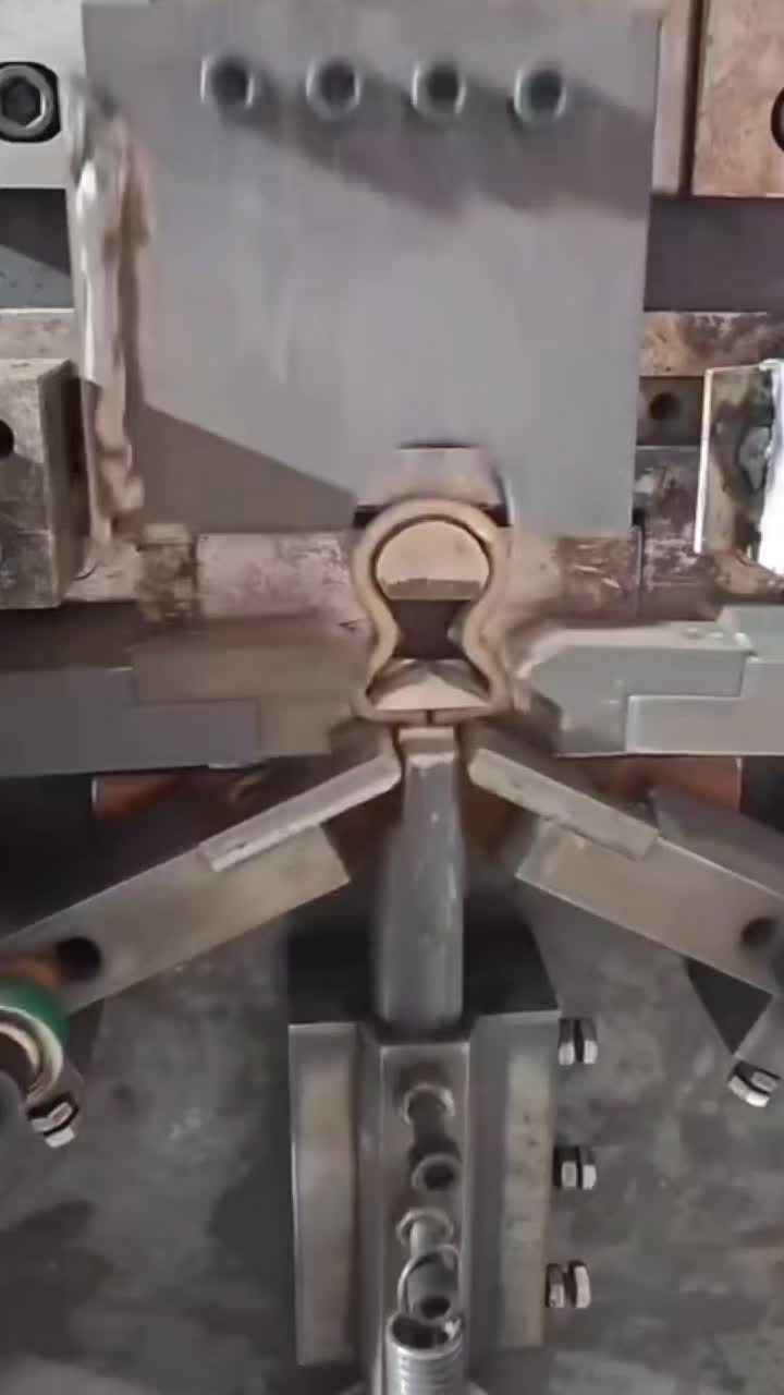 @🇺🇸 Daily Factory Work 🏭